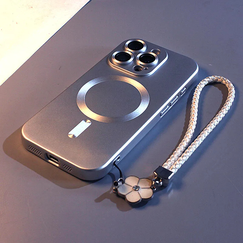 Custodia Magnetica Lusso Opaca - Luxury Plating Case recensione e prezzo